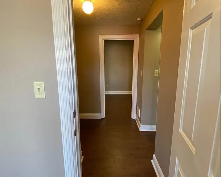 201 Aqueduct Dr — Photo 5