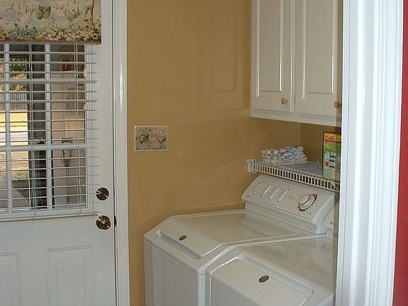 4th image of 189 Sundown Dr