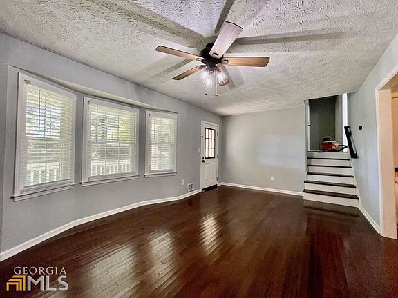 4th image of 1447 Calvin Davis Cir