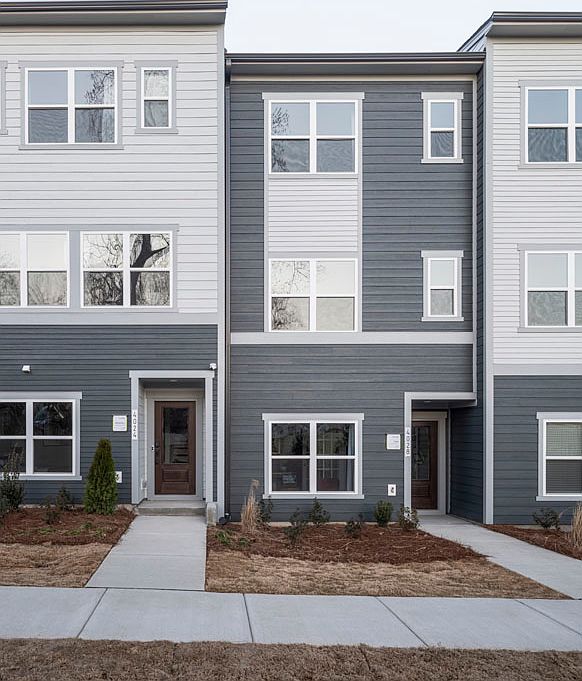 Model Home Exterior Style C