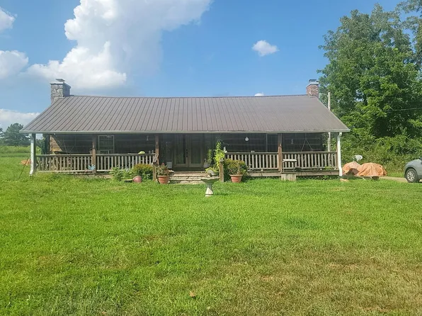 10604 Church Rd, Bon Aqua, TN 37025