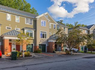 98 Riverwalk Way #8E, Manchester, NH 03101