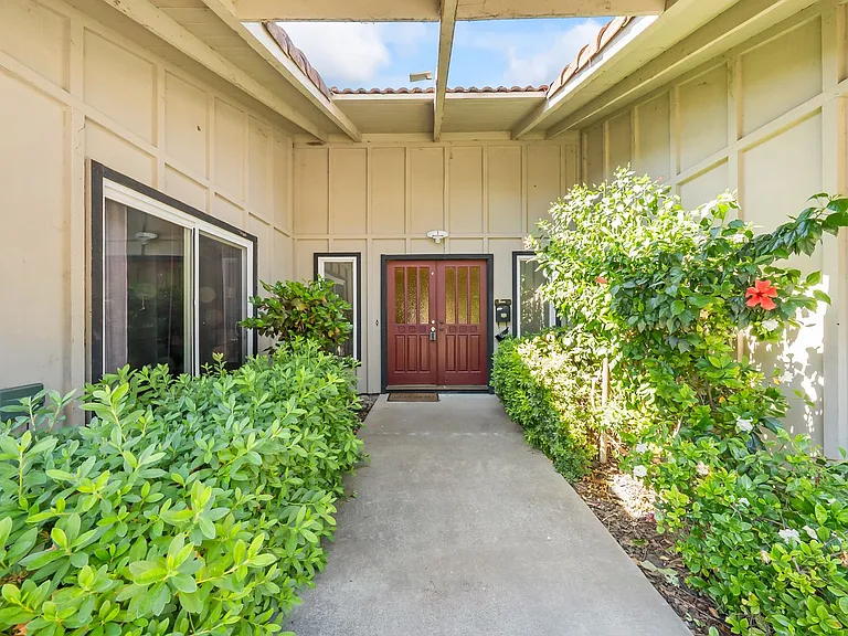 6228 Riverside Blvd — Photo 2
