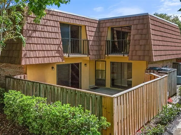 5302 Brook Ct #212, Orlando, FL 32811