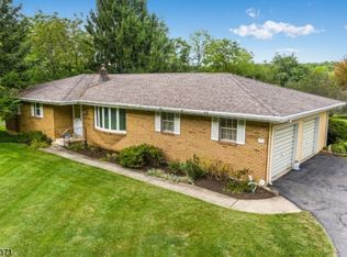 196 Asbury Anderson Rd, Asbury, NJ 08802