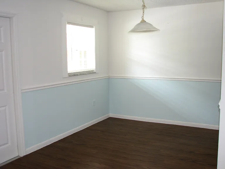 2600 S Kanner Hwy #W8 — Photo 3
