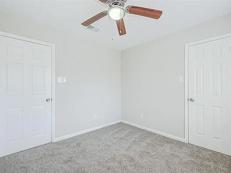 16938 Enchanted Cir E — Photo 17
