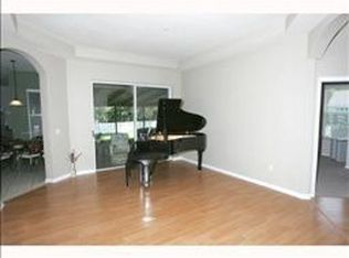 1047 Rowland Pickert Ln, Lutz, FL 33548