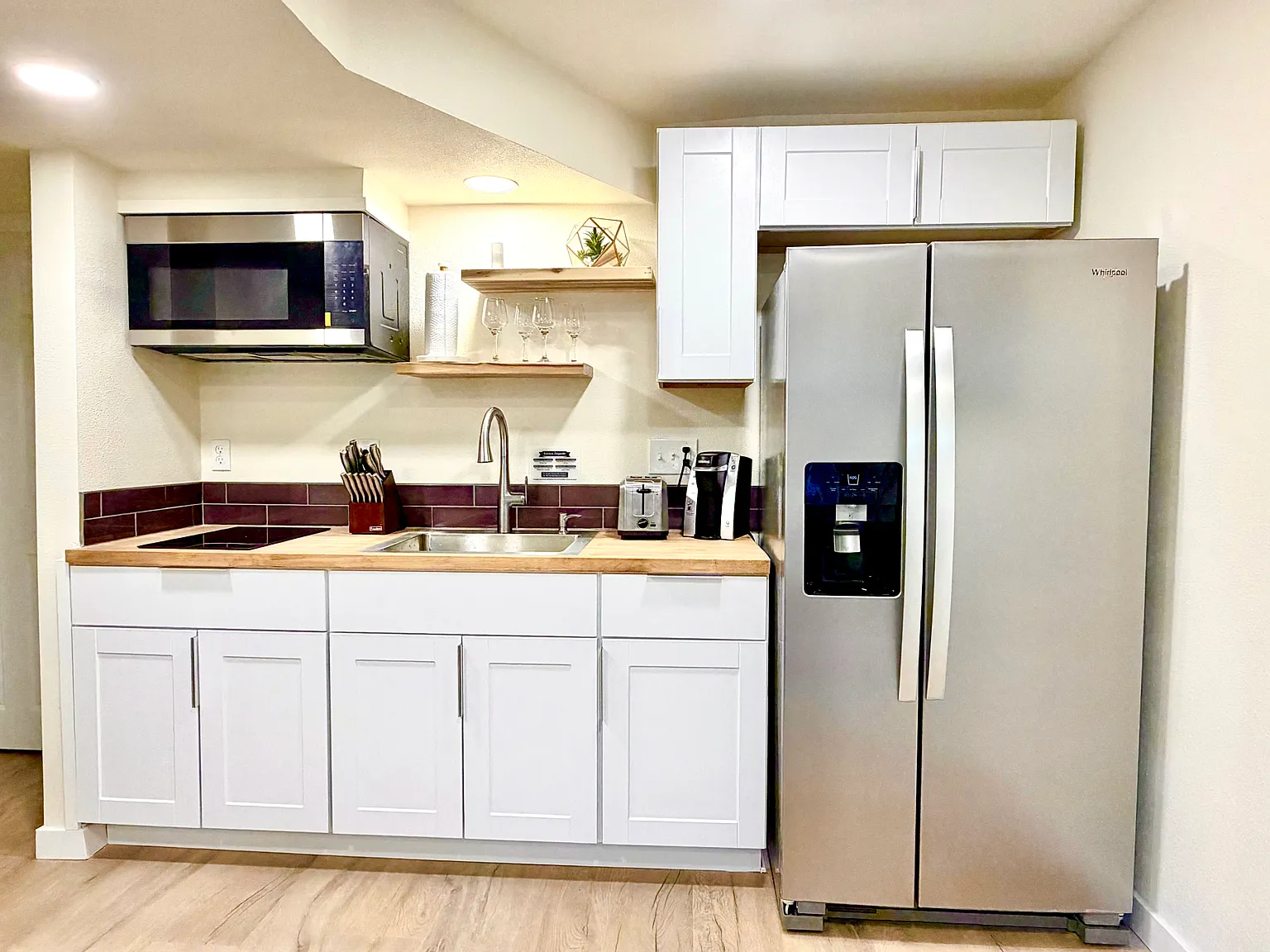 3 bed, 2028 sqft, $755 — Photo 3