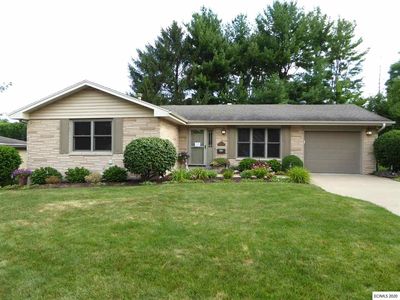 1376 Tomahawk Dr, Dubuque, IA, 52003