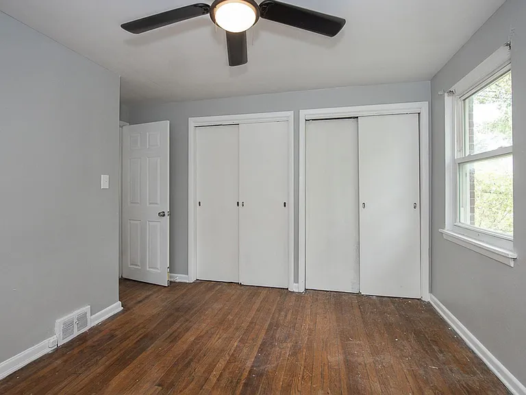 14625 Milverton Rd — Photo 16