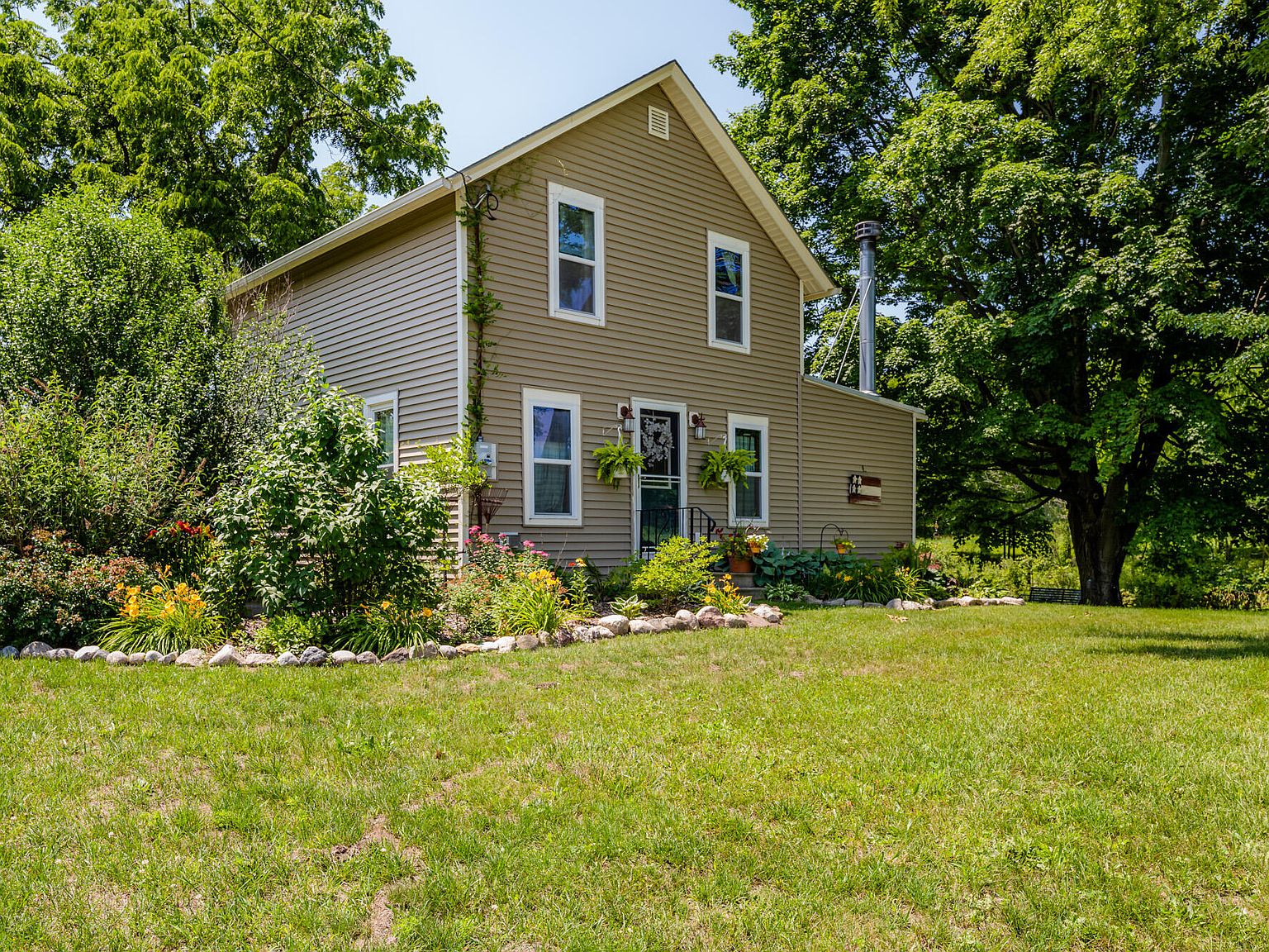 4438 Hartman Rd, Sodus, MI 49126 Zillow