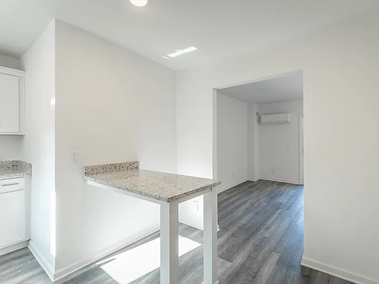79 Shallowford Rd — Photo 17