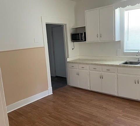 5th image of 3403 Penticost St
