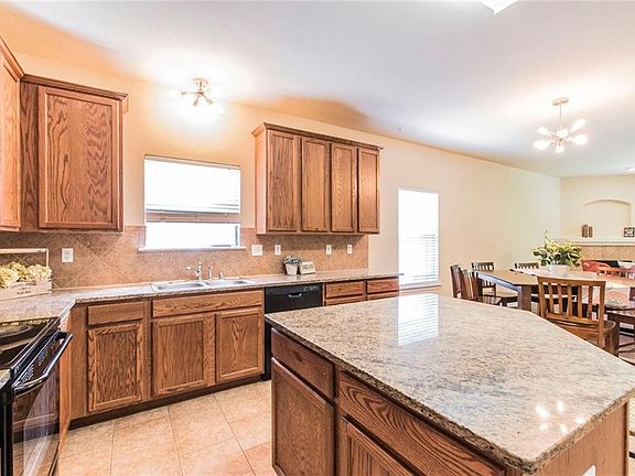 4th image of 3008 Graystone Ct