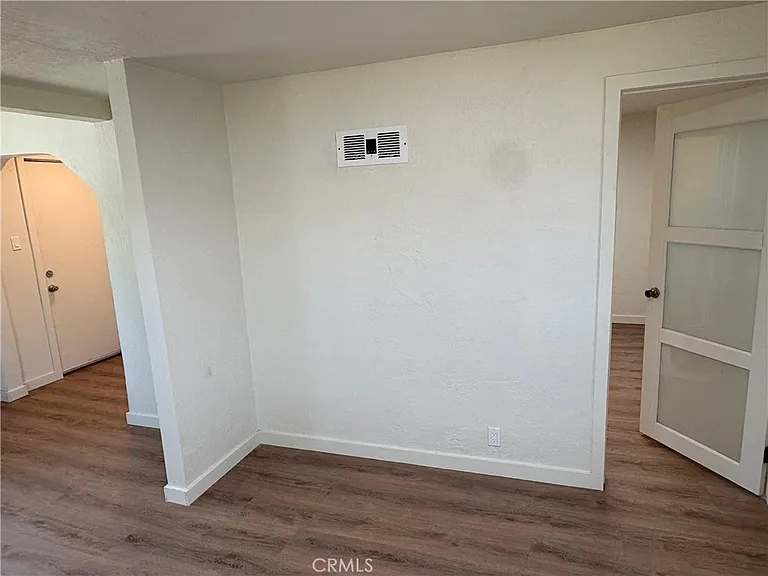 696 S Foisy St — Photo 13