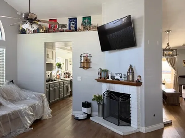 40053 Lloyds Ct, Palmdale, CA 93551