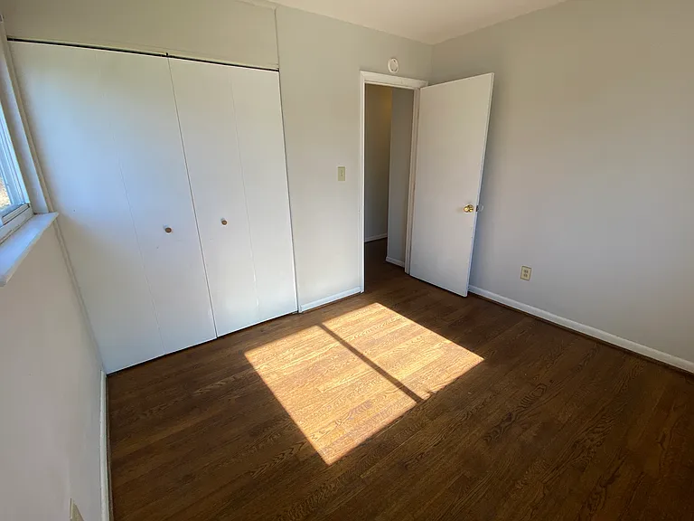 2053 Richard Ave — Photo 18