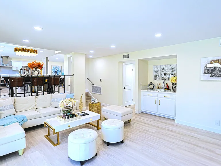 7311 Judson Ave — Photo 14