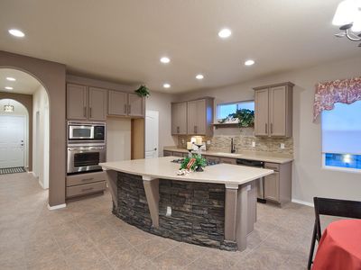 195 Eclipse Dr, Colorado Springs, CO, 80905