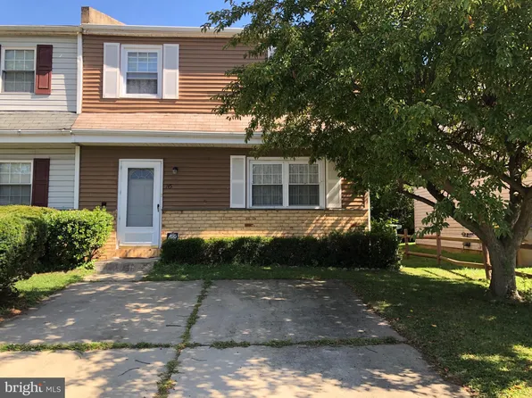 145 E Plover Dr, Newark, DE 19702