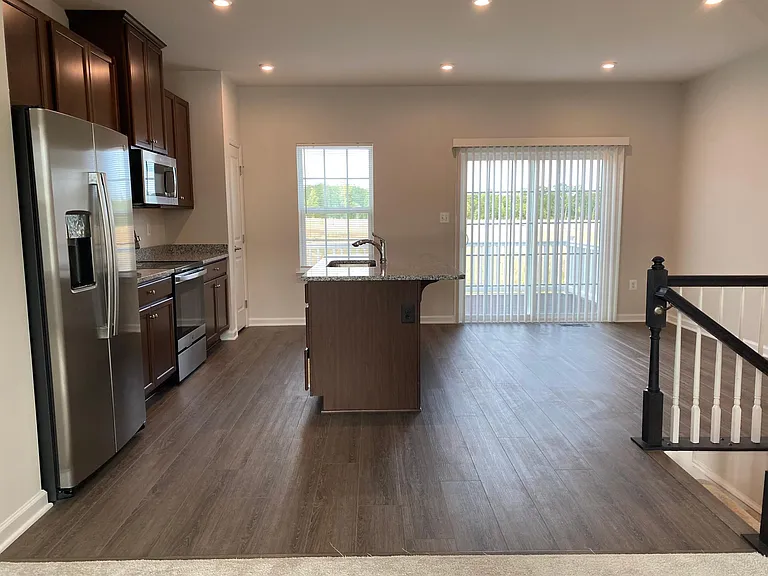 Kitchen & dining room areas