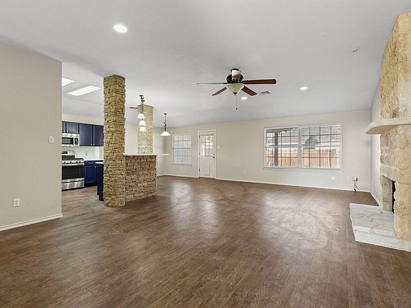5th image of 3812 Eagles Nest St