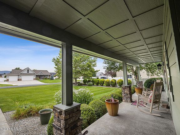 3rd image of 2899 N Radiant Star Rd