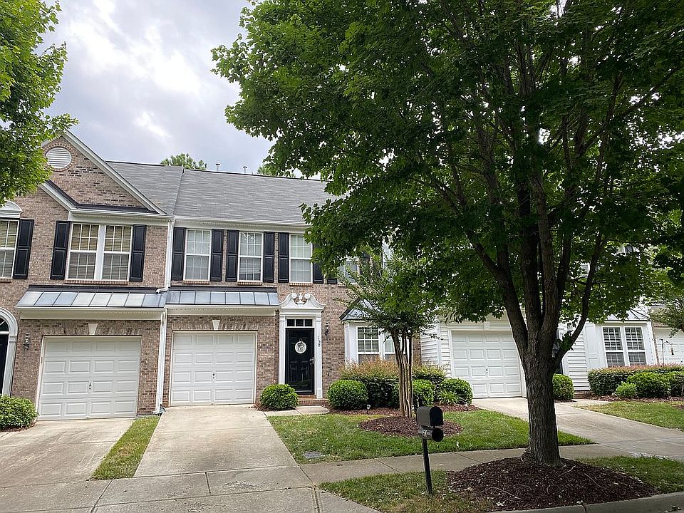 1st image of 158 Cypress Landing Dr