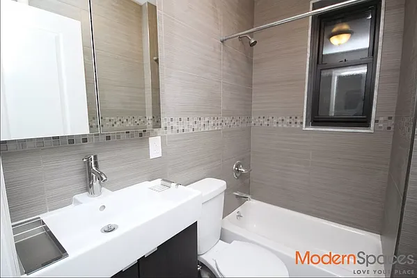 Rented by Modern Spaces | media 11