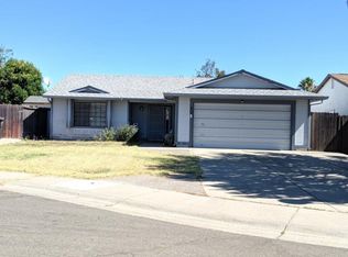 10 Crosswind Ct, Sacramento, CA 95838