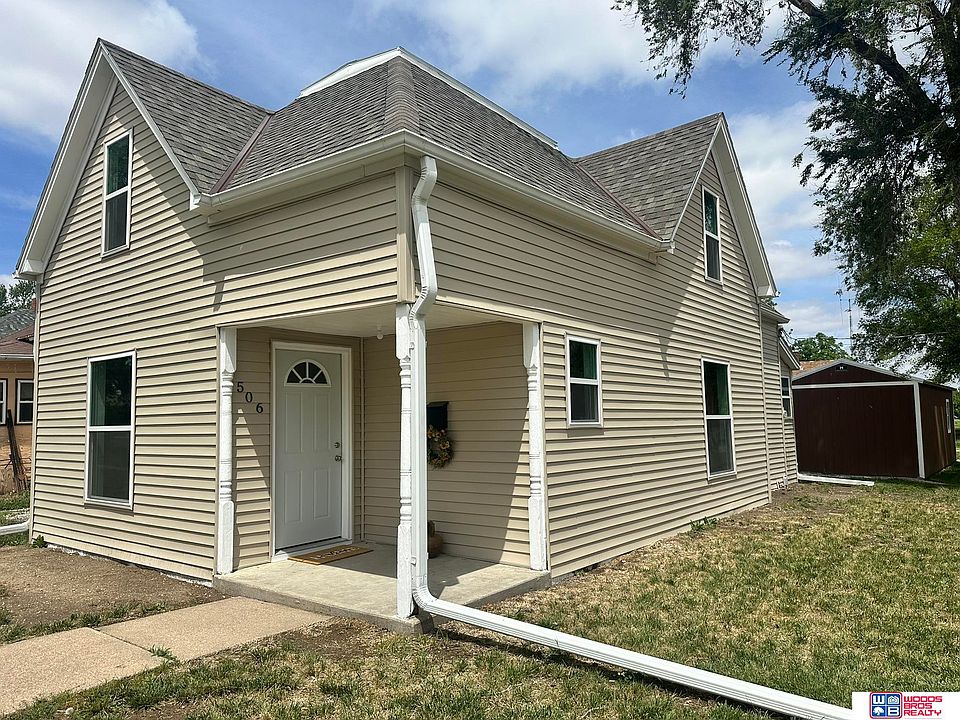1st image of 506 N 10th St