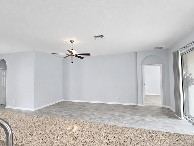4440 67th St E — Photo 9