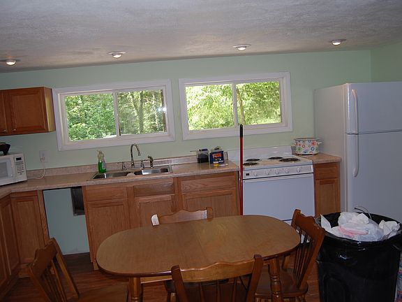 New Stove and Refrigerator