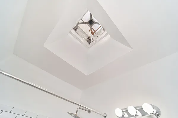 Rented by Living New York | media 17