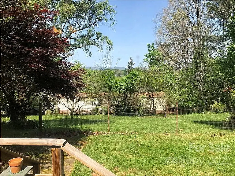 16 Sweet Birch Dr — Photo 10