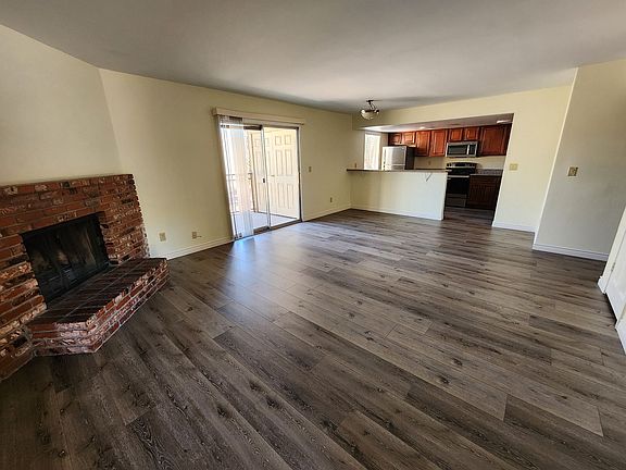 3rd image of 4440 Sandy River Dr Unit 41