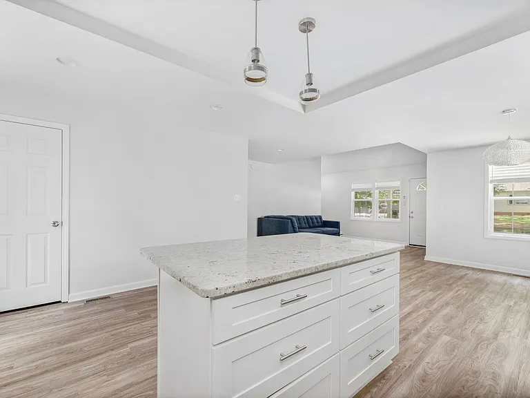 404 Keswick Ave — Photo 14