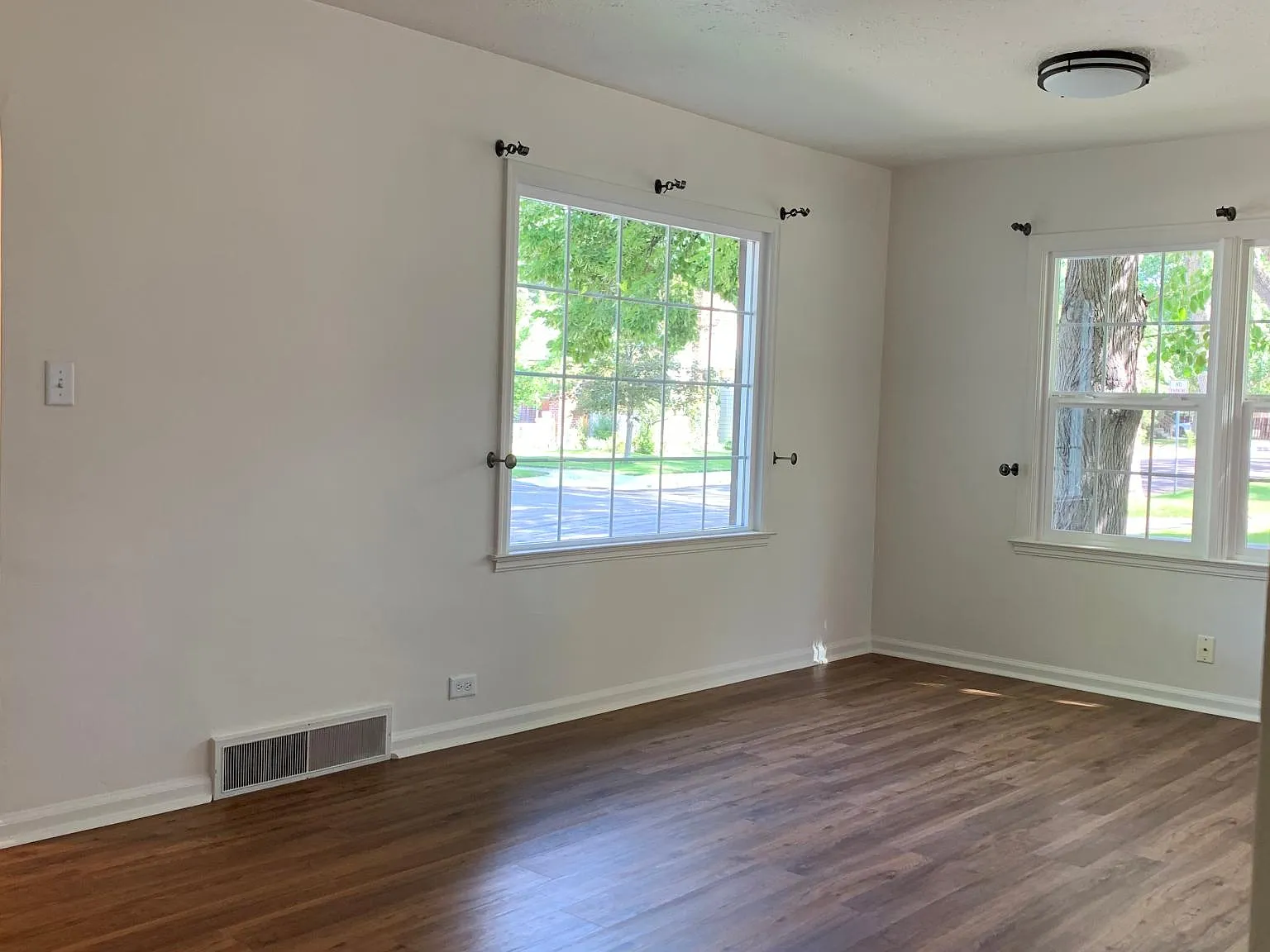 3 bed, 1768 sqft, $1,800 — Photo 3