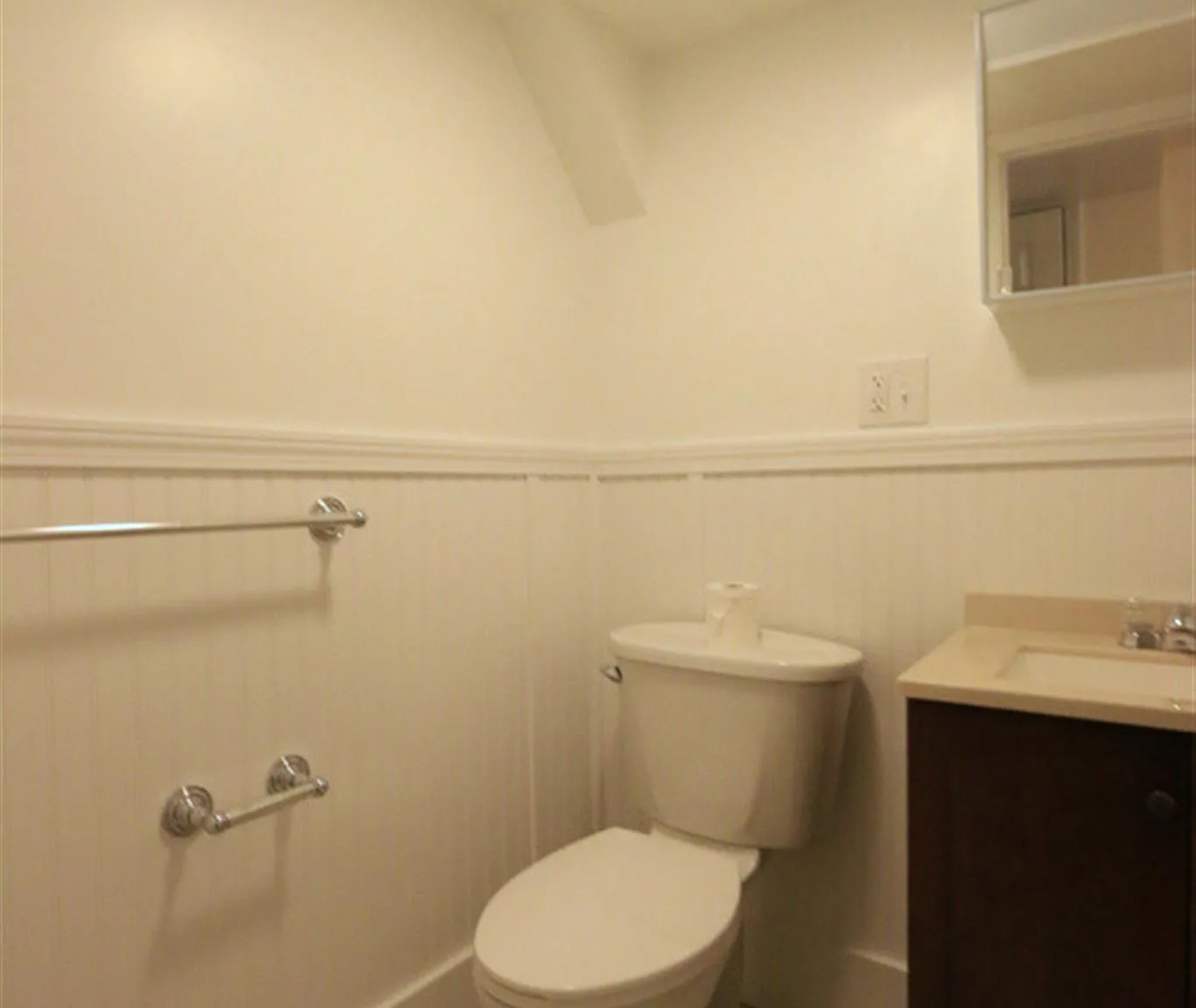 3 bed, 1.5 bath, 1100 sqft, $3,450 — Photo 4