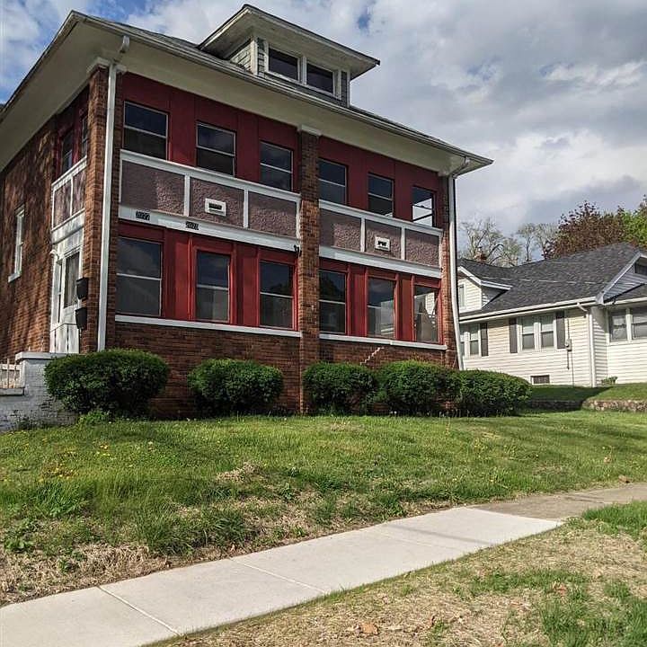 1st image of 2027 Elm St
