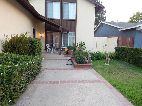5th image of 379 N Nueve Ct