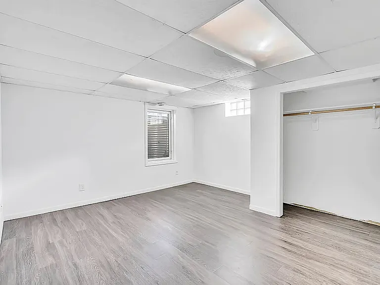 1217 W 19th St — Photo 25