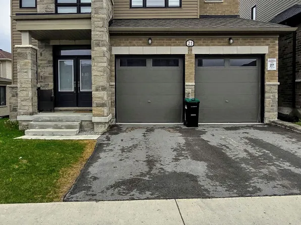 21 Abbey Cres W, Barrie, ON L9J 0B7