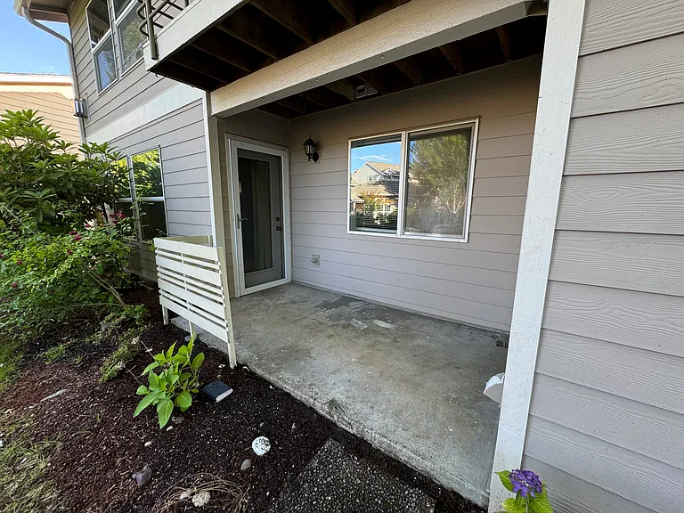 15060 NW Central Dr #1104 — Photo 11