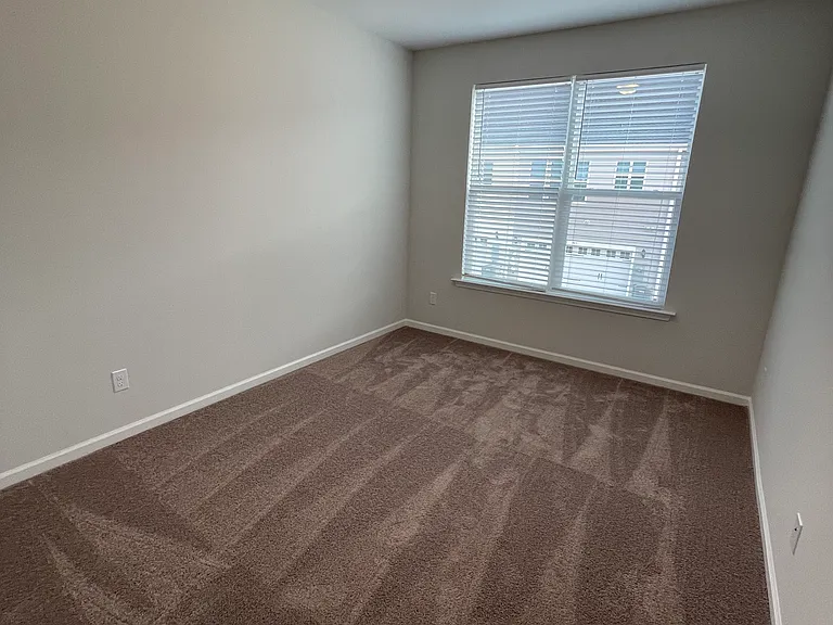 1408 Irving Hill Dr — Photo 34