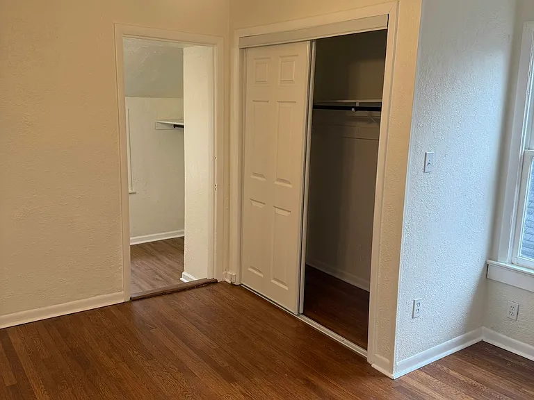 4119 S Benton Ave — Photo 75