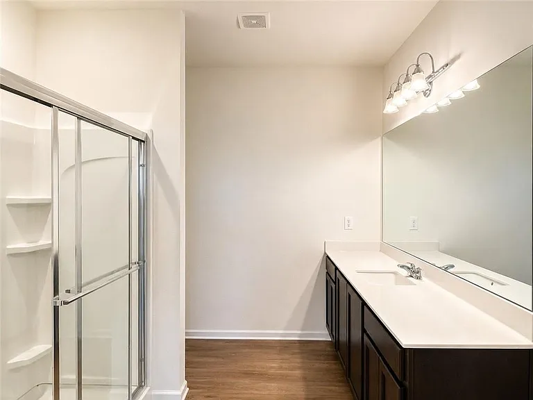 408 Nola Ct — Photo 6
