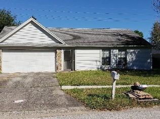 811 Sunridge Point Dr, Seffner, FL 33584