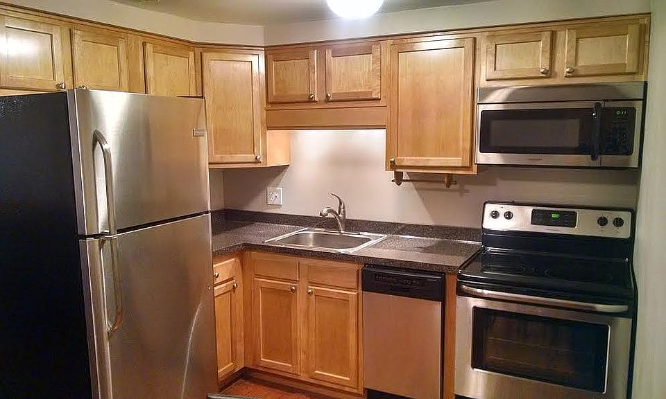 1st image of 770 W Ferry St APT 21B